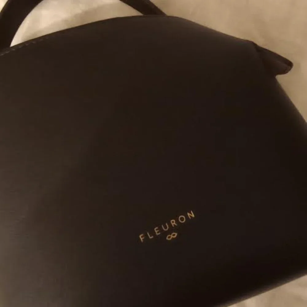 Fleuron Paris Mini Swann Bag Noir Lisse Black Gold Multiway bag - Picture 4 of 6